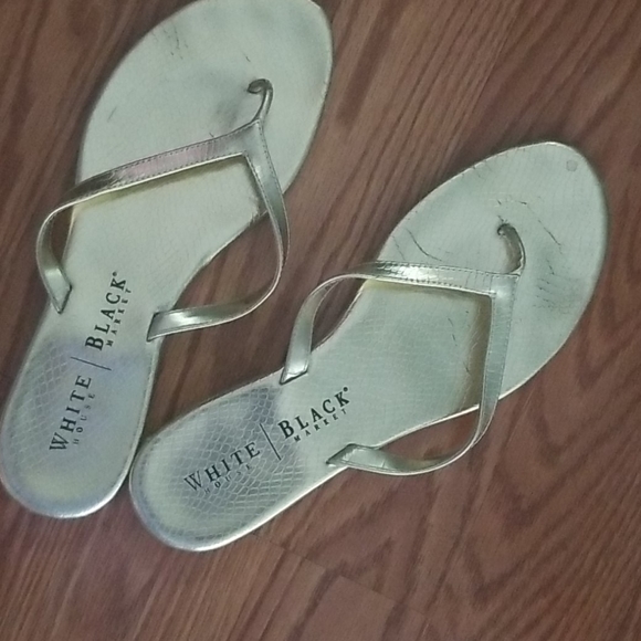 White House black market gold sandals 8 - Picture 2 of 4